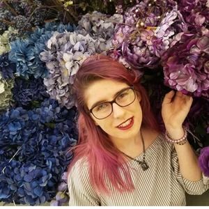 Meet your Posher, Veronica